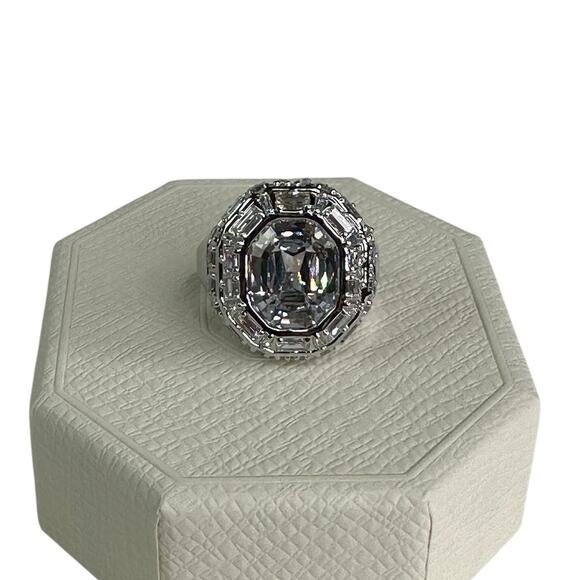 Swarovski Jewelry - Swarovski Mesmera cocktail ring Octagon cut, White, Rhodium plated 58 / 8